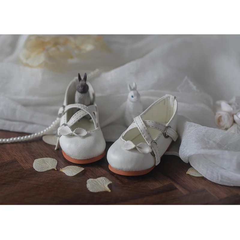 2 Renk Moda Bebek Ayakkabıları 1/4 MDD Ayakkabı,Kawaii deri ayakkabı Minyatür Bebek Botları Bebek Aksesuarları