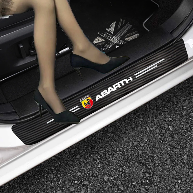 4 adet Araba Karbon Fiber Sticker Otomatik Kapı Eşiği Çıkartmalar Fiat Abarth 124 500 Grande Punto Örümcek 500C 595C 695C Evo 595 685