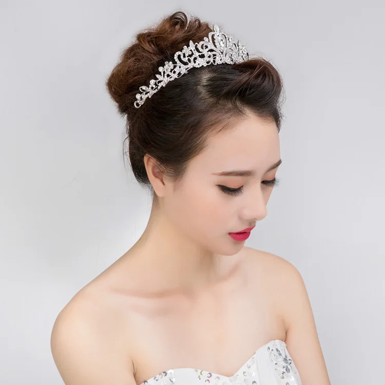 Gelin Kadınlar İçin Moda Gümüş Rengi Tiaras Kron Kız Kraliçe Prenses Taç Düğün Saç Aksesuarları Kristal Rhinestone Takı
