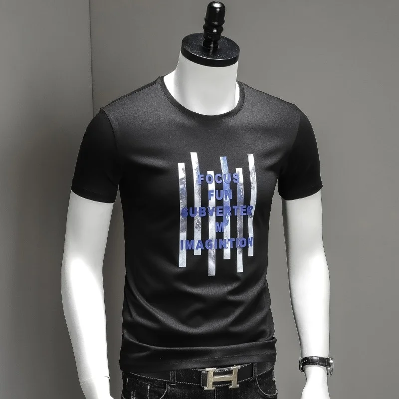 T-Shirt Moda Erkekler İçin 2023 Yeni Pamuk Kısa Kollu T Gömlek Siyah Slim Fit Gömlek Yaz rahat giyim Grafik Üstleri Tee